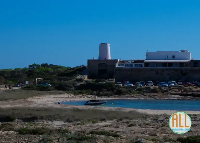 Platjeta des Carregador beach, Formentera