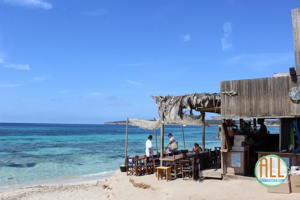 Kiosko 62 Formentera beach bar