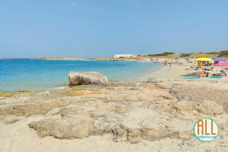 Vista de la playa de Ses Canyes, Formentera
