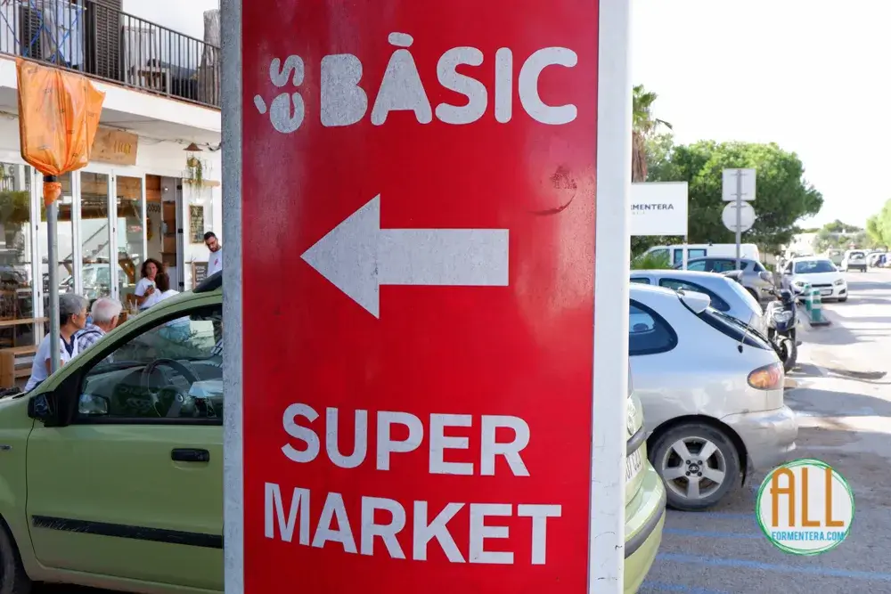 Supermarkt Es Basic Sant Ferran