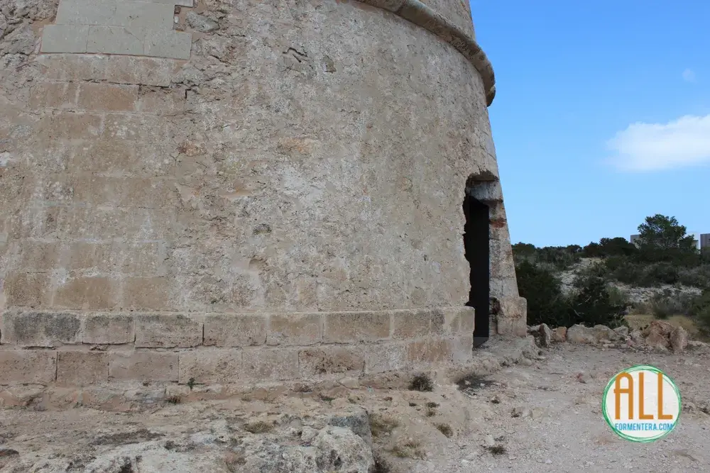 Tower des Pi des Català, Formentera