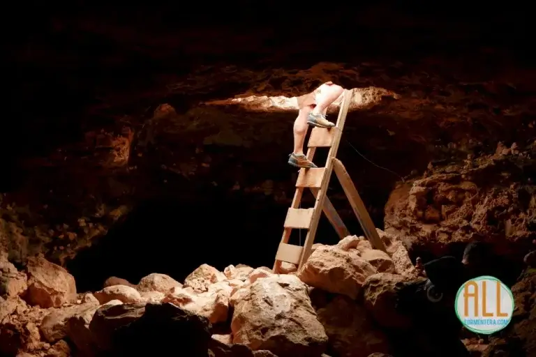 Foradada Cave Cap de Barbaria, Formentera