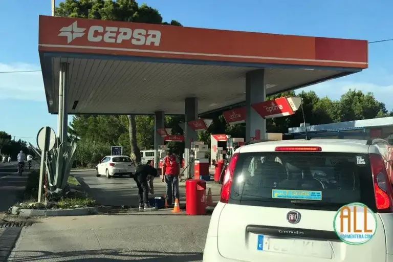 Cepsa La Savina Tankstelle, Formentera