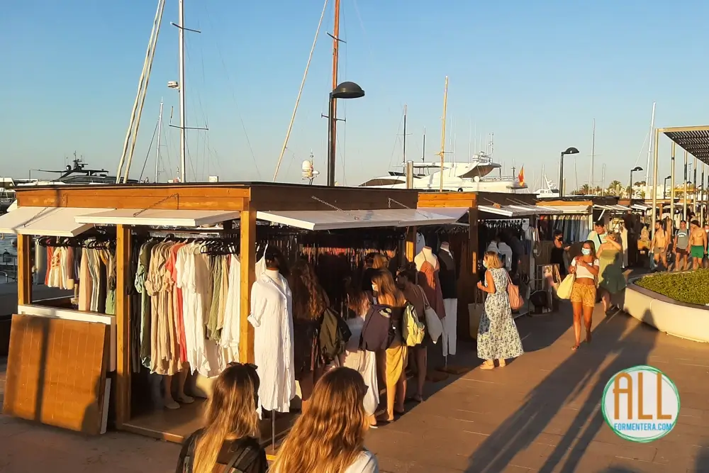Mercado de rua de La Savina Formentera