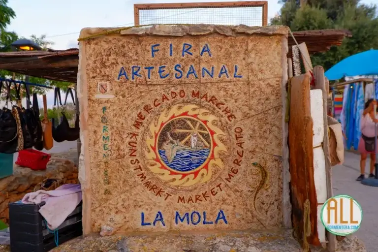 Mercadillo de la Mola, Formentera