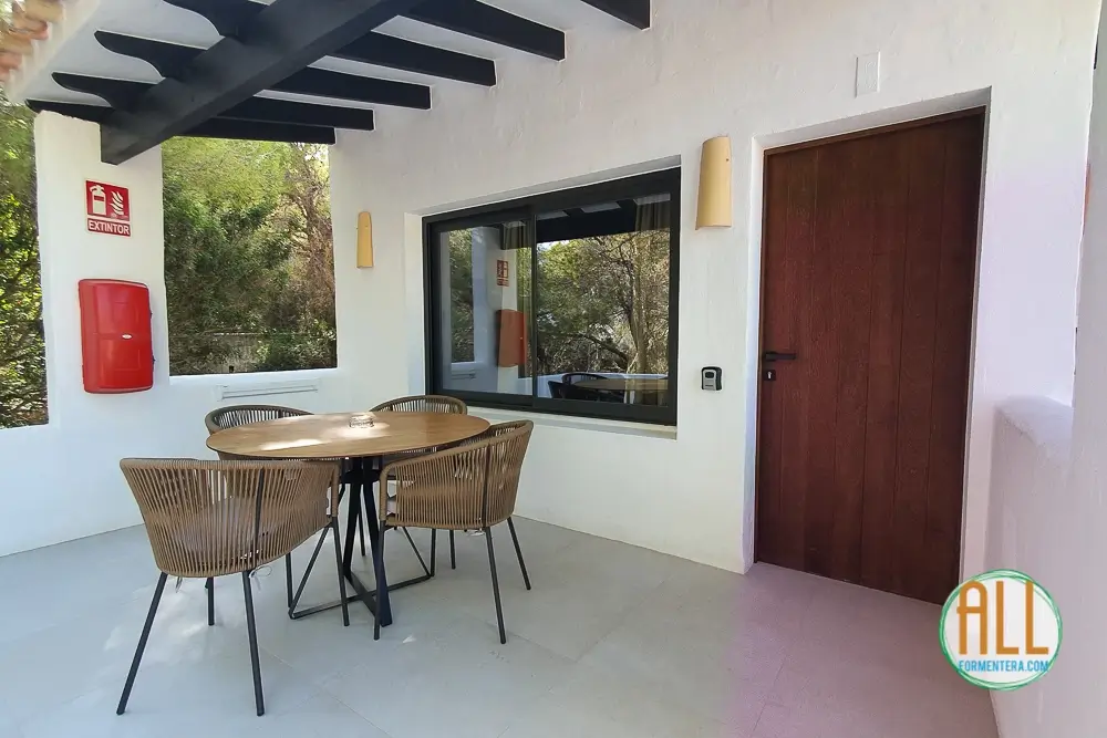View of the terrace of one of the Pinomar holiday flats in Formentera
