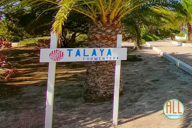 Señal de la entrada en Talaya Formentera