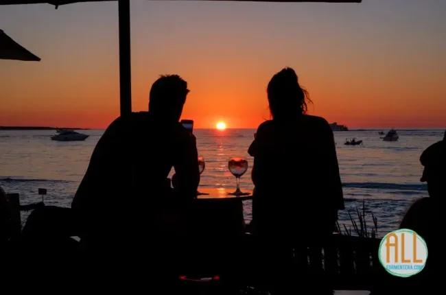 Pôr-do-sol na praia de Cavall d'en Borràs, Formentera